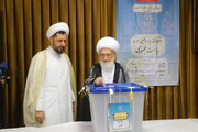 تصاویر / شرکت مراجع و علما در چهاردهمین دوره انتخابات ریاست جمهوری