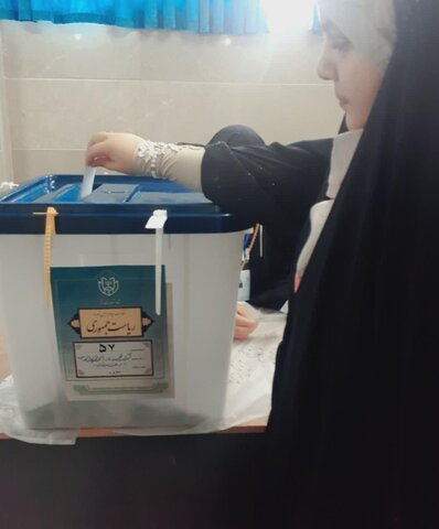 تصاویر/حال و هوای انتخابات در شهرستان ساوه _۲