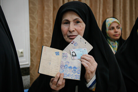 حماسه حضور بوشهری‌ها در انتخابات از قاب دوربین