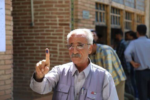 تصاویر/مشارکت مردم سنندج در انتخابات ریاست جمهوری
