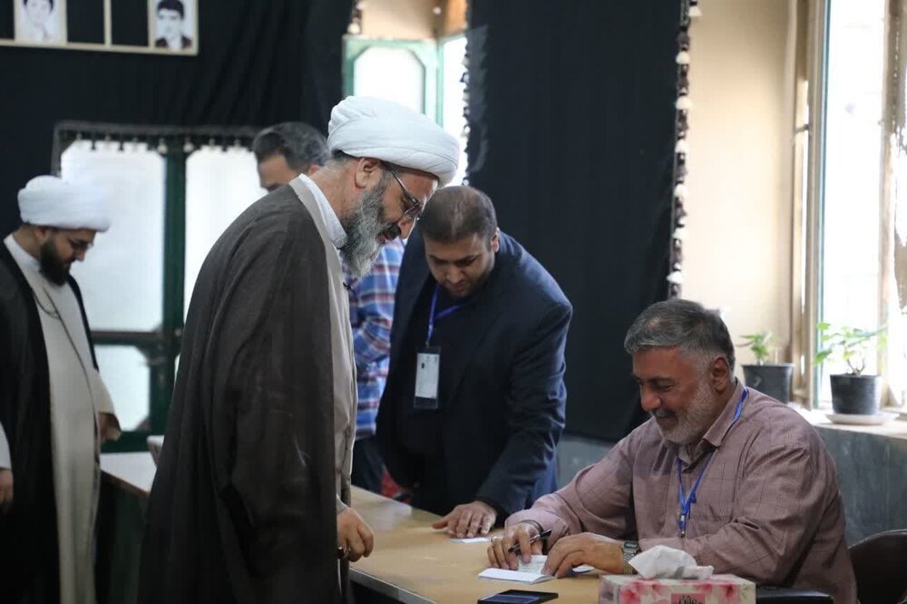 مردم در انتخابات فداکاری در دفاع از ارزشها را نشان دادند