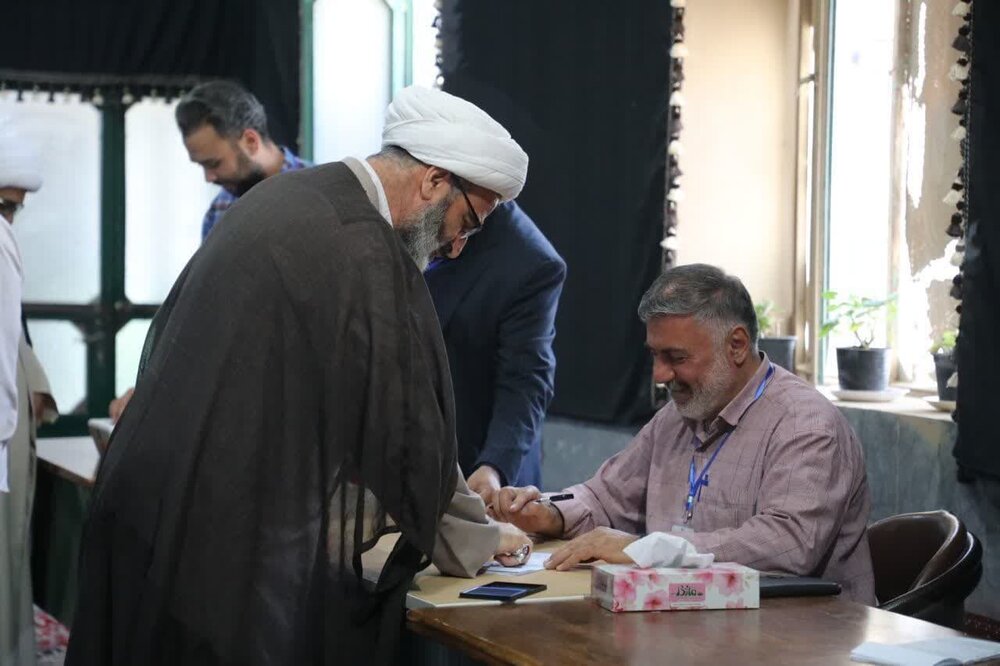 مردم در انتخابات فداکاری در دفاع از ارزشها را نشان دادند