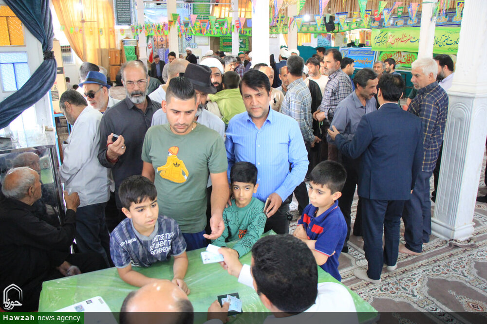 اسلامی جمہوریہ ایران میں صدراتی انتخابات؛ عوام اور اعلیٰ حکام کی بھرپور شرکت+تصاویر