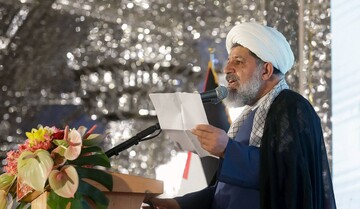 ۱۶۵ کتاب در وصف مدافعان حرم منتشر شد