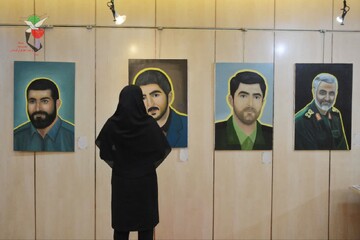 تصاویر/ برپایی نمایشگاه شهدا در خرم آباد