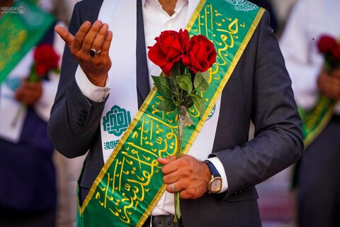 خدَمُ العتبةِ العلويّةِ المقدّسةِ يستذكرون يوم المباهلة