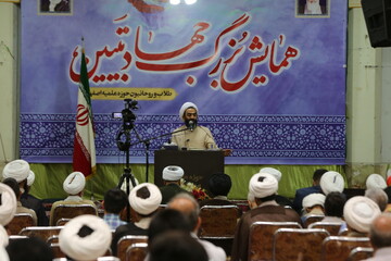 تصاویر / همایش بزرگ جهاد تبیین در حوزه علمیه صدر بازار اصفهان