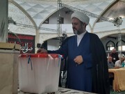 مدیر حوزه علمیه خواهران استان سمنان رأی خود را به صندوق انداخت
