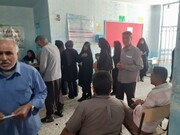 تصاویر / حضور مردم چگنی در پای صندوق های رای