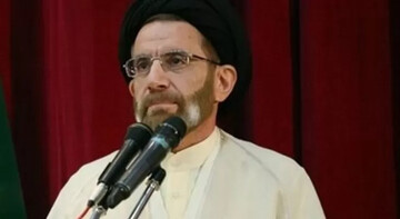 هفته دفاع مقدس یادآور رشادت های رزمندگان ۸ سال دفاع مقدس است