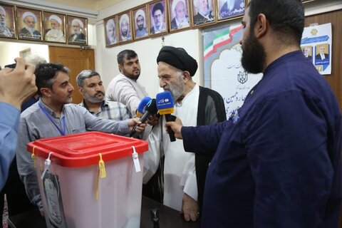 آیت الله سیدمحمد غروی در انتخابات شرکت کرد