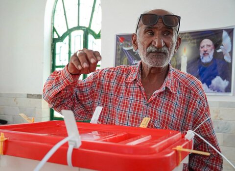 تصاویر| انتخابات ریاست جمهوری در ایسین بندرعباس