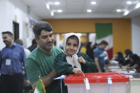 عکس/  دور دوم انتخابات ریاست جمهوری چهاردهم در بیرجند