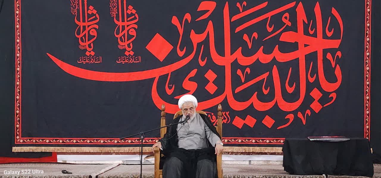 عوامل ماندگاری قیام امام حسین (ع) باید بررسی شوند