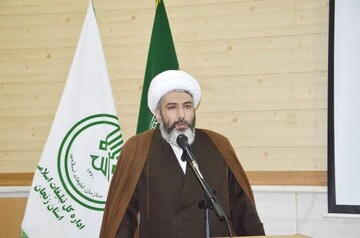 مبلغان مکتب عاشورا را در بین نسل جوان تبلیغ کنند