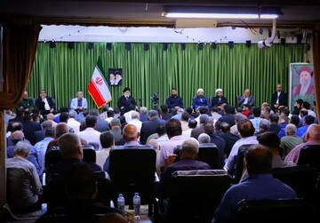 مرثیه سرایان هیئات مذهبی هیچ چیز را بر کار کردن در دستگاه اباعبدالله(ع) واجب‌تر ندانند