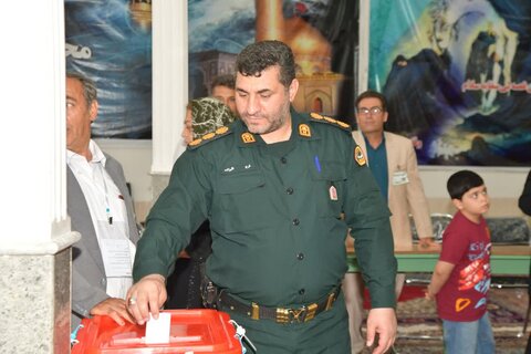 تصاویر/ دور دوم چهاردهمین دوره انتخابات ریاست جمهوری در شهرستان شوط