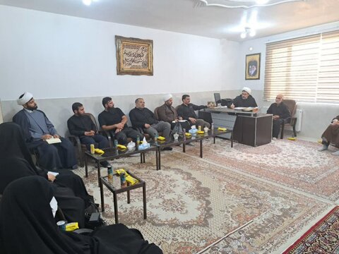 تصاویر/جلسه هماهنگی مراسم عزاداری دهه اول محرم در کامیاران