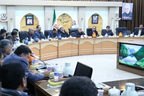 برگزار کنندگان انتخابات از حق ملت به درستی امانتداری کردند