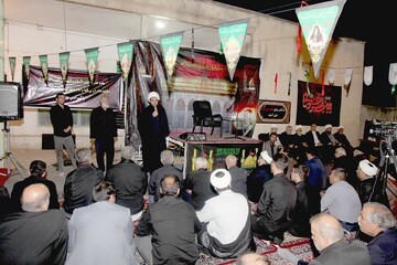 تصاویر/ مراسم عزاداری ماه محرم در مسجد حضرت صاحب‌الزمان (ع) شهرستان صحنه، روستای علی‌گرزان سفلی