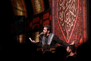 صوت| شب دوم محرم ۱۴۰۳ با نوای مهدی رسولی