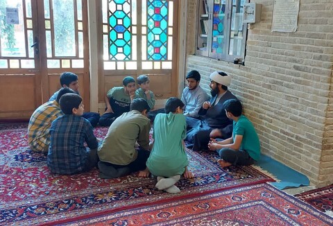 تصاویر / اردوی نخبگانی حفظ قرآن کریم در مدرسه علمیه تویسرکان