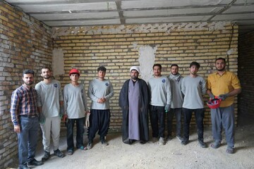 تصاویر/ بازدید مسئول دفتر نمایندگی ولی فقیه در ناحیه بسیج دانشجویی استان قزوین از اردوی جهادی