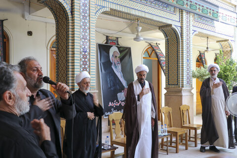 تصاویر| آیین عزاداری در مدرسه علمیه امام عصر(عج) شیراز