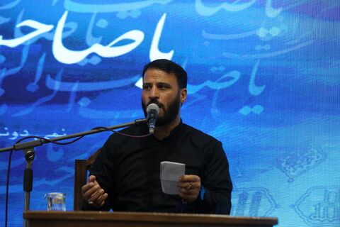 همایش شیرخوارگان حسینی در گلستان شهدای اصفهان