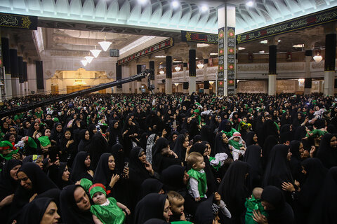 تعاطف نساء مدينة قم مع السيدة رباب زوجة الامام الحسين (ع) في مرقد السيدة فاطمة المعصومة (ع)