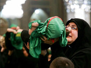 بالصور/  إقامة مراسم "يوم الرضيع الحسيني" في الحرم الرضوي