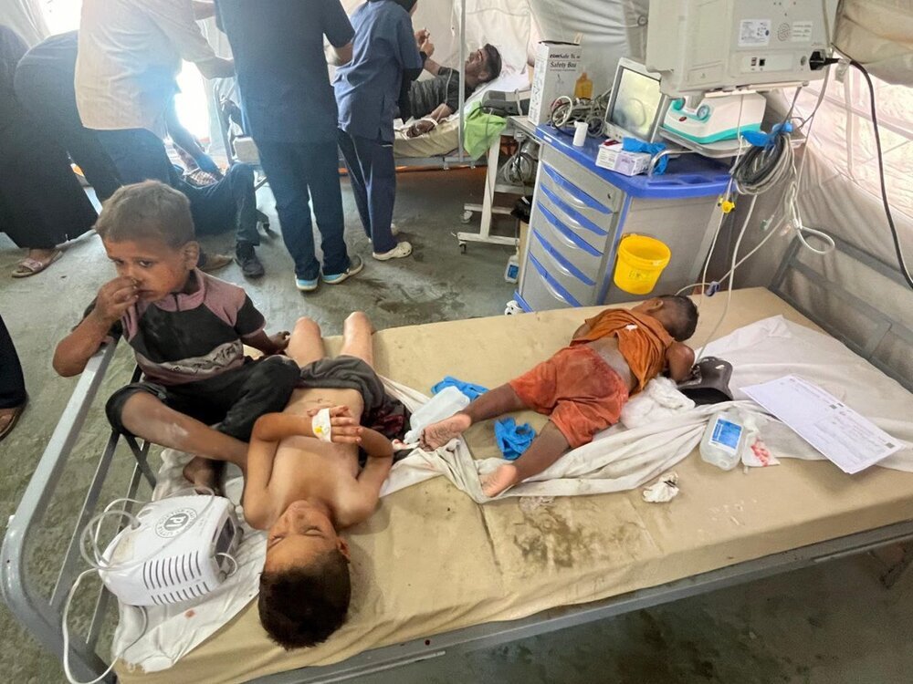 দক্ষিণ গাজায় ইহুদিবাদী সরকারের ভয়ানক হামলায় বহু মানুষ শহীদ ও আহত + ছবি দক্ষিণ গাজায় ইহুদিবাদী সরকারের ভয়ানক হামলায় বহু মানুষ শহীদ ও আহত