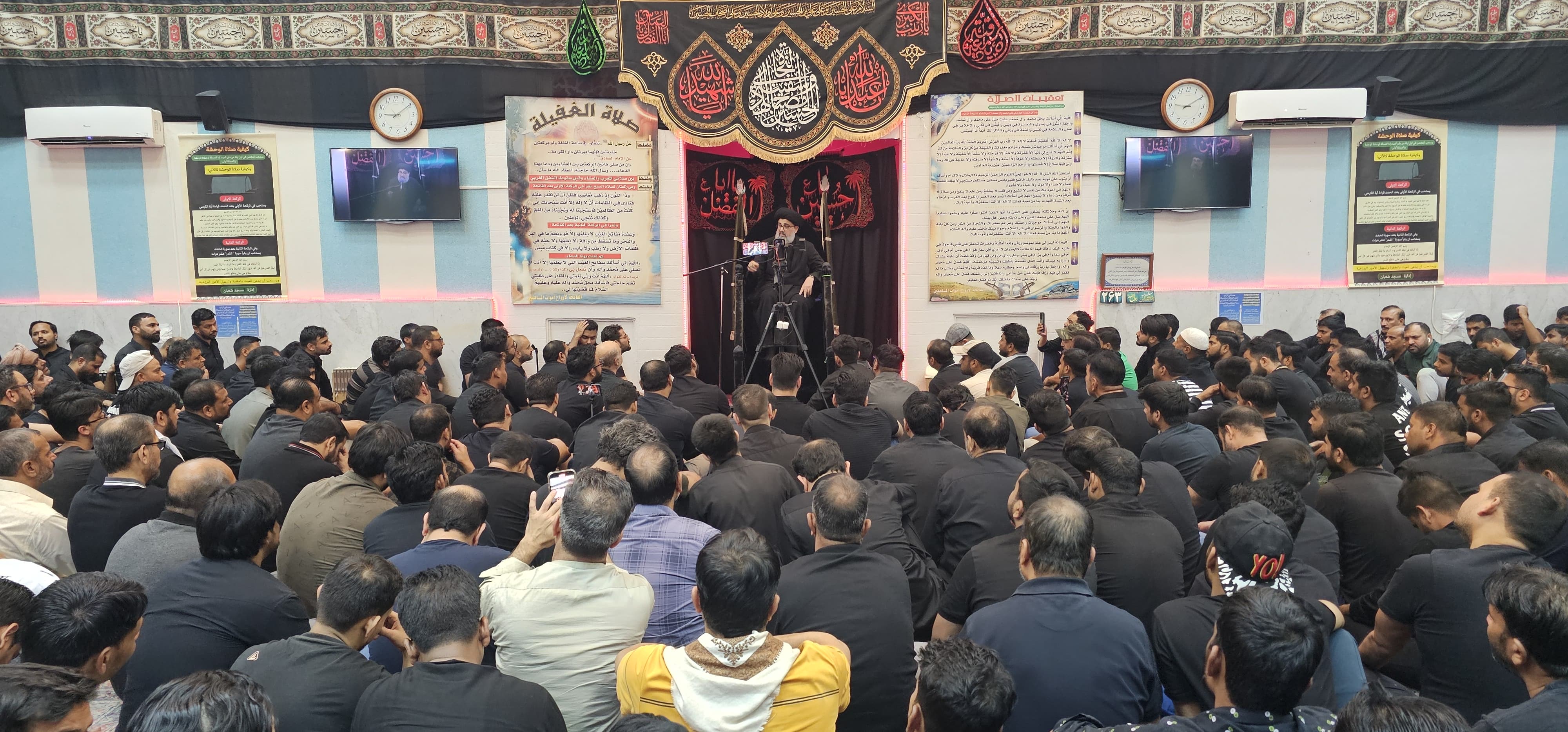 کویت میں عشرۂ مجالس سے پاکستان کے معروف عالم دین مولانا سید احمد اقبال رضوی کا خطاب+تصاویر