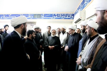 تصاویر/ دیدار مبلغین جهادی‌ اعزامی از قم با امام‌ جمعه کرمانشاه
