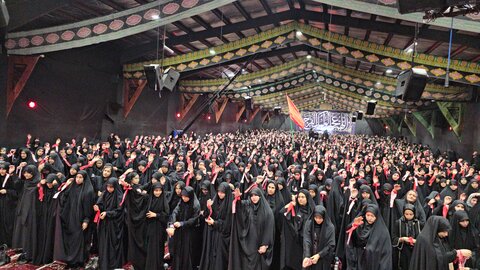 اجتماع بزرگ دخترانه " بنات‌الحسین علیه‌السلام" در همدان برگزار شد