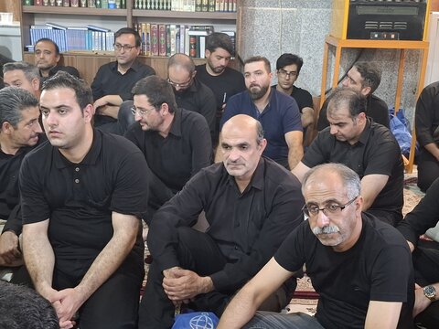 تصاویر/ مراسم تاسوعای حسینی در قمصر پایتخت گل و گلاب ایران