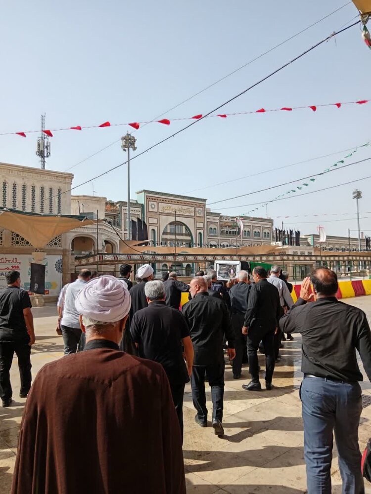 مراسم تشییع و تدفین حجت الاسلام والمسلمین محمد مدنی بروجنی(ره) مراسم تشییع و تدفین حجت الاسلام والمسلمین محمد مدنی بروجنی(ره)