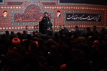 تصاویر/ مراسم عزاداری شب عاشورا در مصلی ارومیه