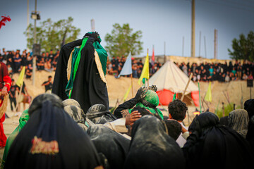 تصاویر/ تعزیه عاشورا در بوشهر