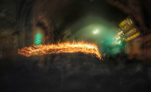 تصاویر/ آیین مشعل گردانی نجفی های مقیم قم در شب عاشورا