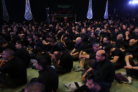 مراسم عزاداری شب عاشورا در هیئت انصارالحسین اصفهان‎‎