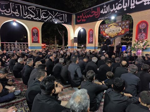 تصاویر/ مراسم عزاداری شب عاشورا در مسجد بقیة الله ارومیه