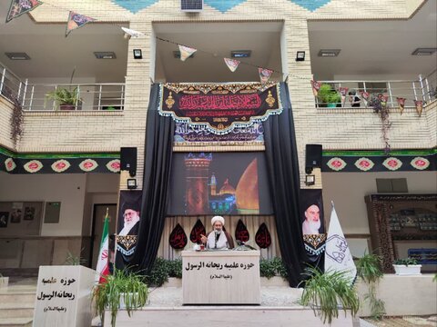تصاویر/ مراسم عزاداری امام حسین (ع) در مدرسه علمیه ریحانة الرسول ارومیه