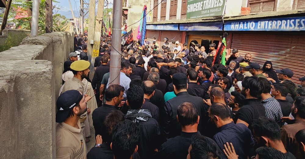 انجمن شرعی شیعیان کے زیر اہتمام نویں محرم الحرام کے موقع پر جلوس برآمد