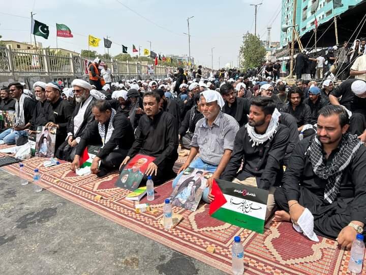 پاکستان بھر میں تاسوعائے حسینی کا جلوس برآمد؛ آئی ایس او کی جانب سے نمازِ جماعت کا اہتمام+تصاویر