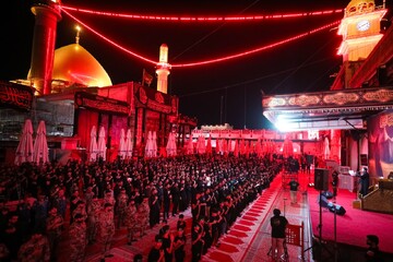 تصاویر/ حال و هوای حرم امامین عسکریین (ع) در شب عاشورا