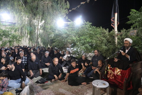تصاویر / مراسم عزاداری شام غریبان در روستای طایقان قم