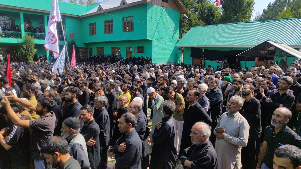 سرینگر کے تاریخی ماتمی جلوس پر پابندی بدستور جاری؛ حکومتی دعویٰ کھوکھلا ثابت ہوا، آغا حسن