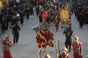 سبايا الامام الحسين عليه السلام تساق من شوارع كربلاء الى الكوفة (مشاهد مصورة من كربلاء)