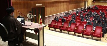تصاویر/ اولین دوره استانی تربیت مربی عفاف و حجاب در استان قزوین